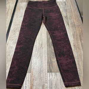 Athleta | Elation Glades 7/8 Jacquard Textured Leggings Size Small.